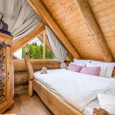 Chalet Kraljica Sume - Divjake Log Hlevci